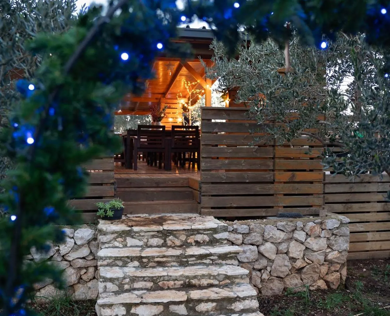 Villa Yvana Pakostane 0*,  Croatia