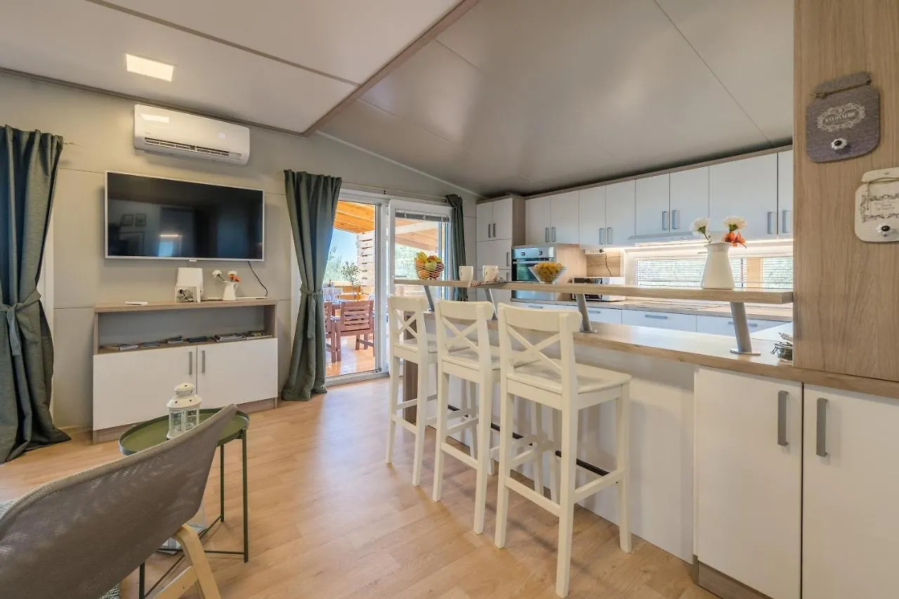 Villa Yvana Pakostane Croatia