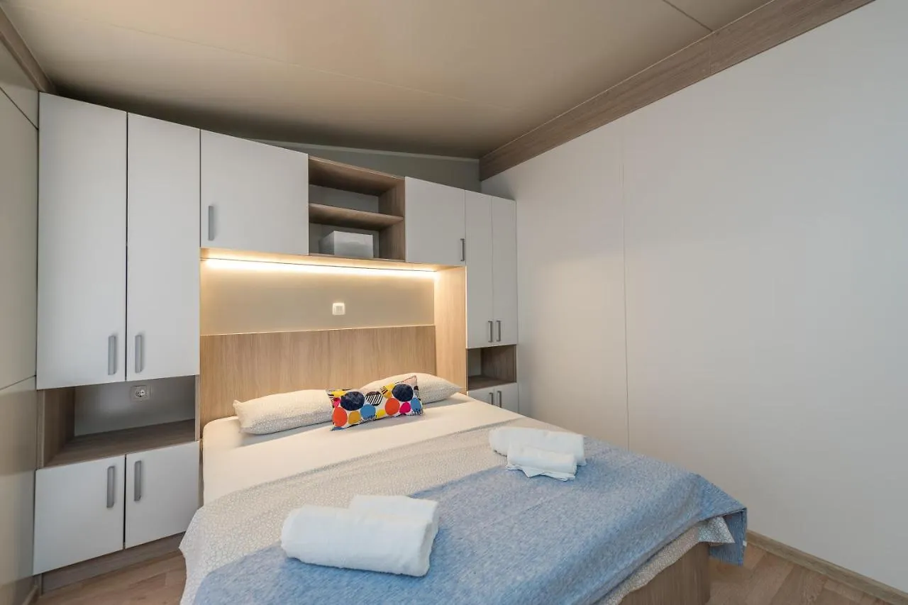 Villa Yvana Pakostane Croatia